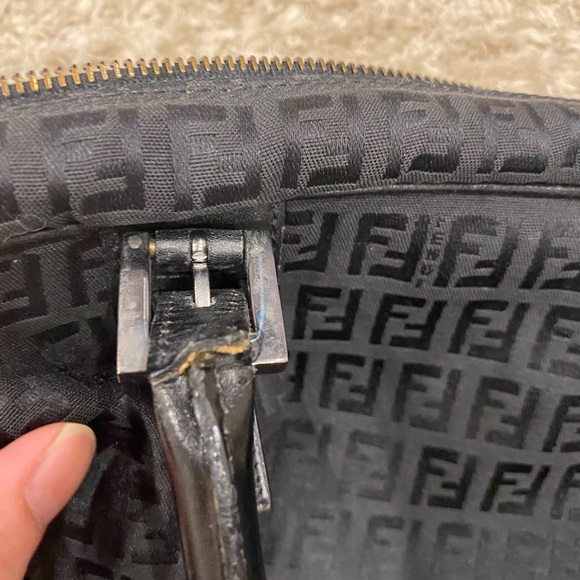 Fendi bag AUTHENTIC - Picture 3 of 8